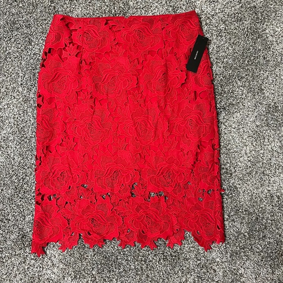 Lulus Dream Red Lace Pencil Skirt; New with Tags; Large - Picture 1 of 16